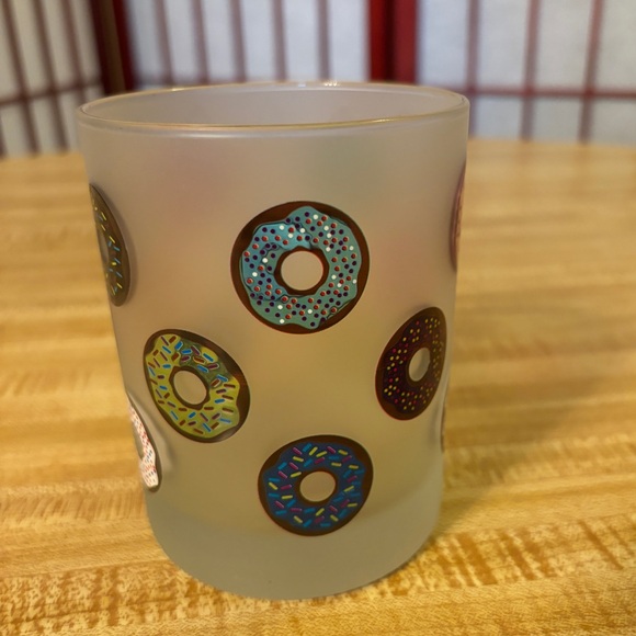 Culver Frosted Glass Doughnut Low Ball Glass - Picture 4 of 7